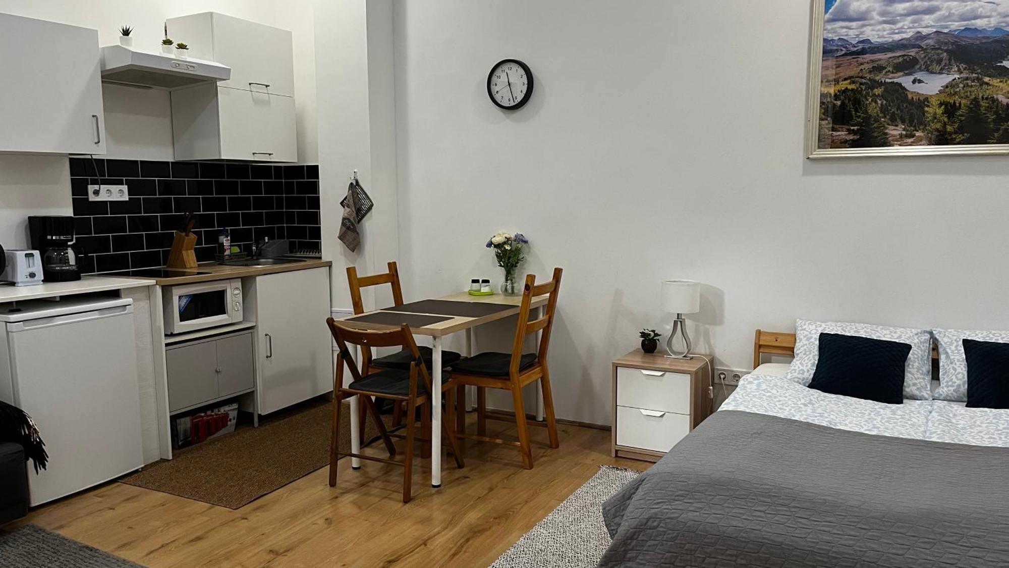 M&M Apartment Budapest House ภายนอก รูปภาพ